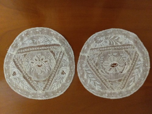 2 bellissimi centrini - 2,
